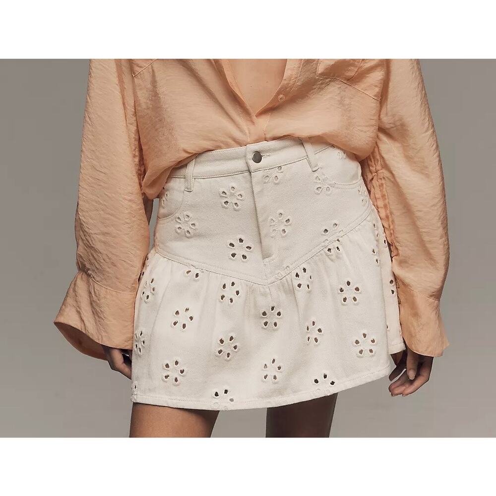 NWT Saylor Pippi Daisy Eyelet Denim Cotton Mini Skirt Western Resort Cream Small